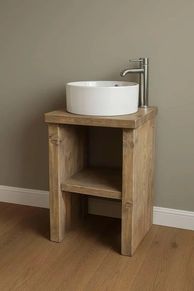The Hen Hut washstand
